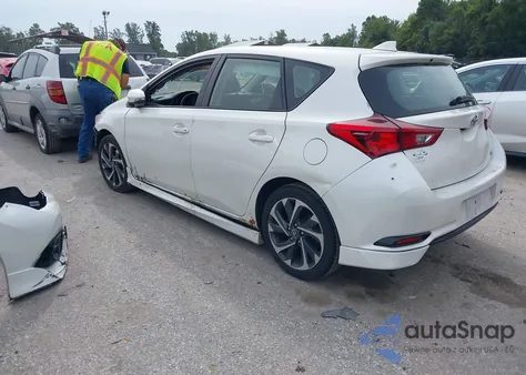 2017 Toyota Corolla Im z USA, uszkodzony, nr VIN JTNKARJE1HJ546053